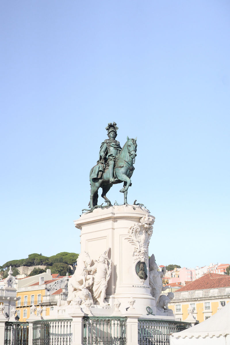 Statue in the heart of Praça do Comércio in Lisbon
