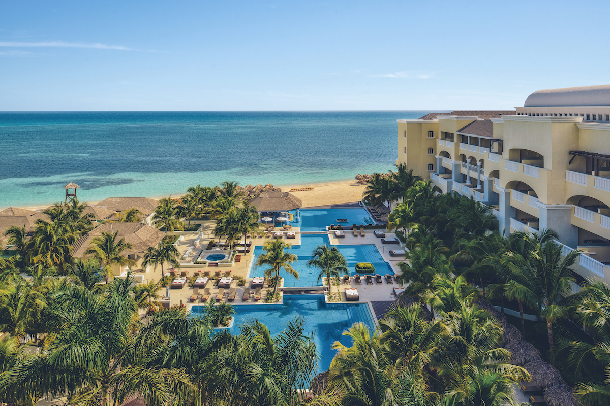 pool and ocean view at Iberostar Resort in Jamaica