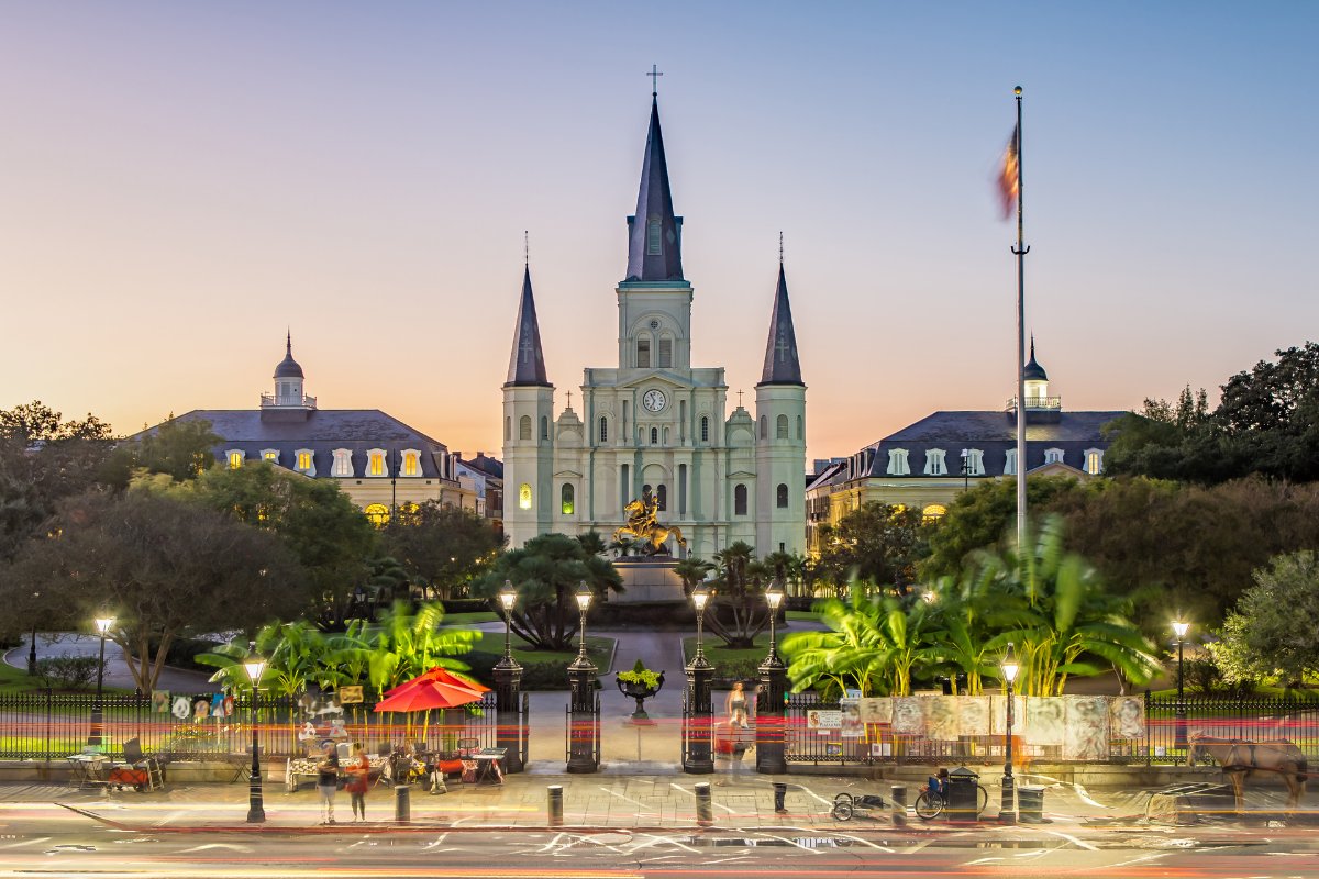 shot of St. Louis Cathedral at dusk