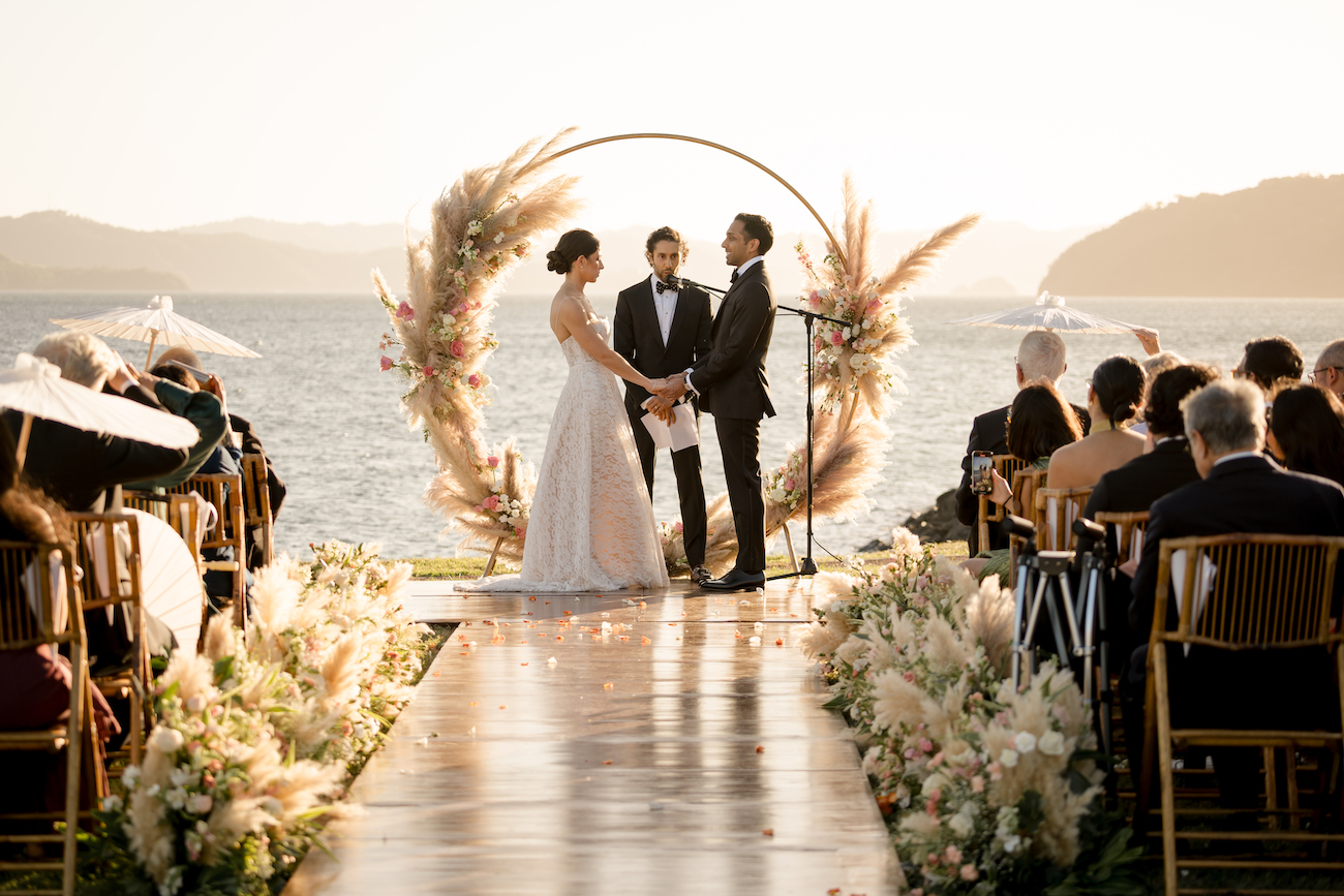 annevijay-costarica-featured