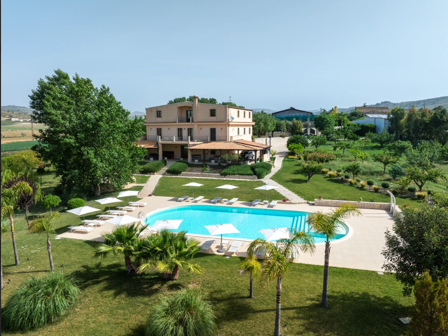 destination wedding venue Sicily