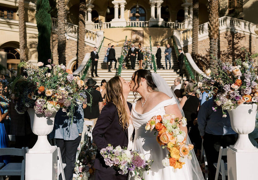 Danielle-Caitlyn-Vegas-AmyAdamsPhotos
