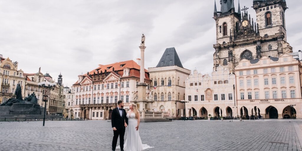 Prague Wedding - Featured2