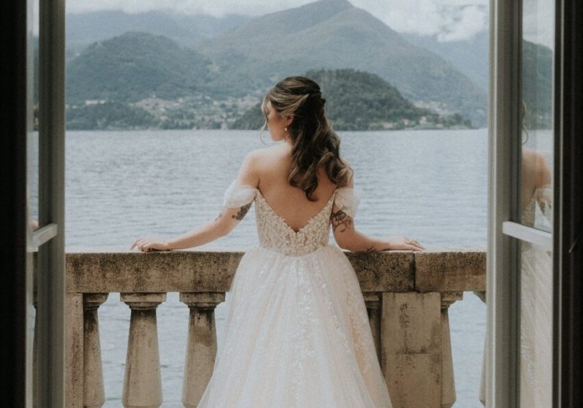 lake como featured